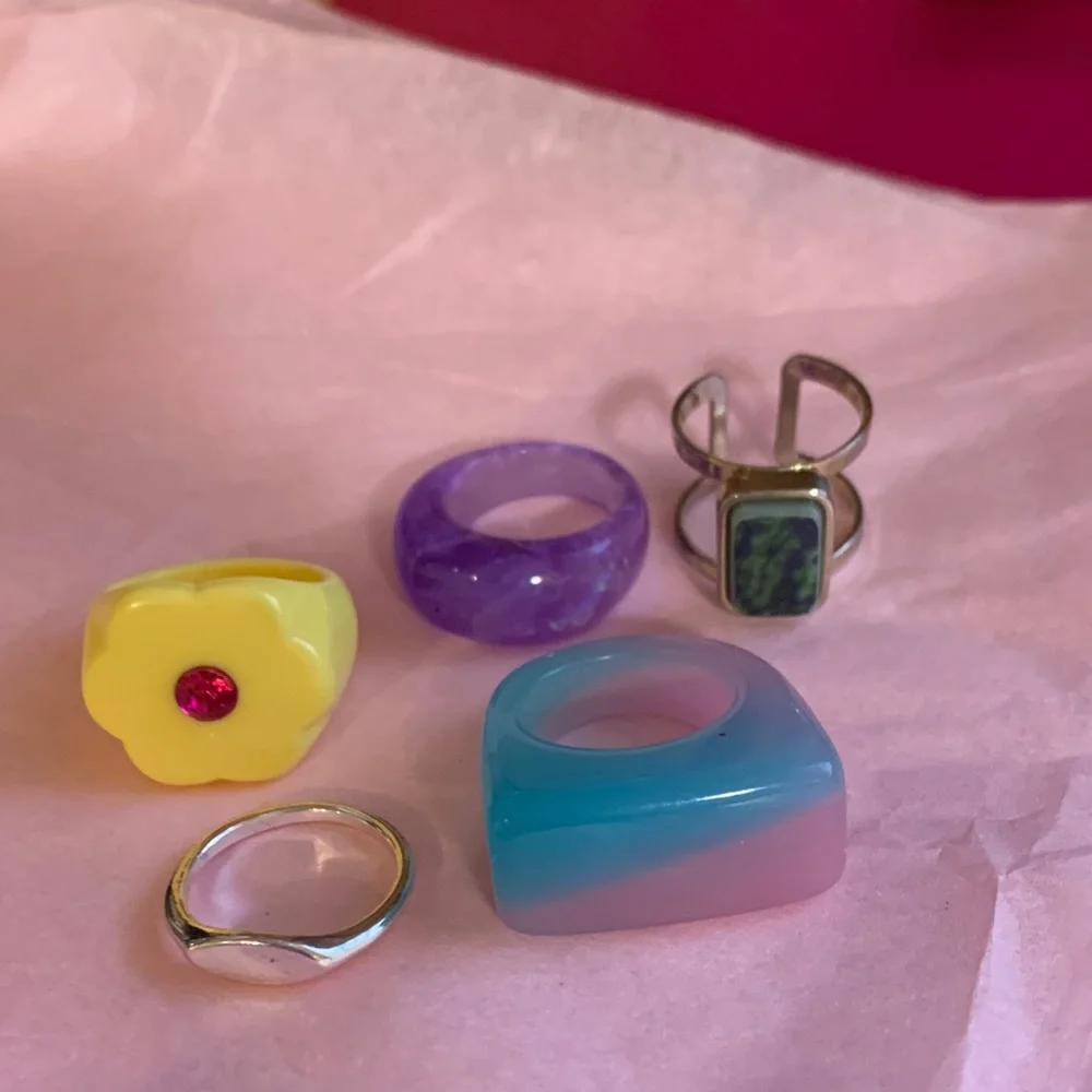 Colorful Statement Rings Set - Picture 4 of 6